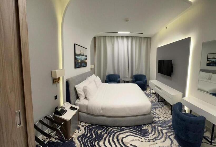 سوئیت رویال, Md Hotel By Gewan