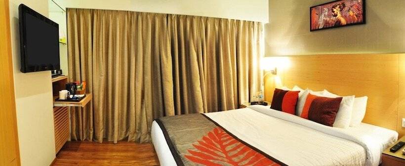 استودیوی استاندارد, Mind Space Hotel, Pimpri
