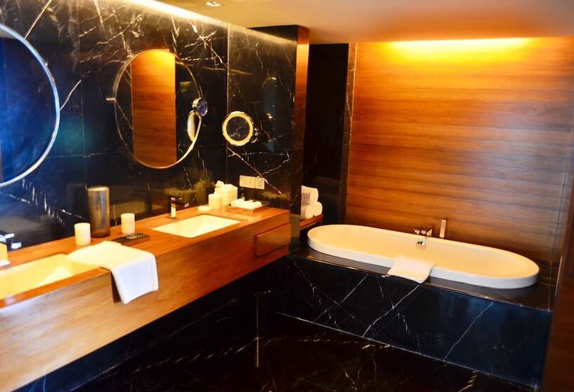 غرفة ديلوكس, The Park Hyderabad, Banjara Hills Near Hussain Sagar Lake