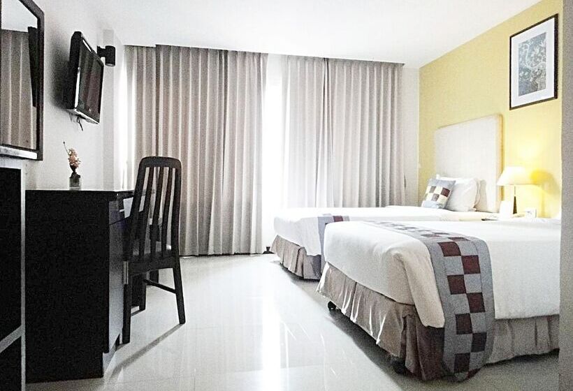 اتاق لوکس, The Patra Hotel   Rama 9