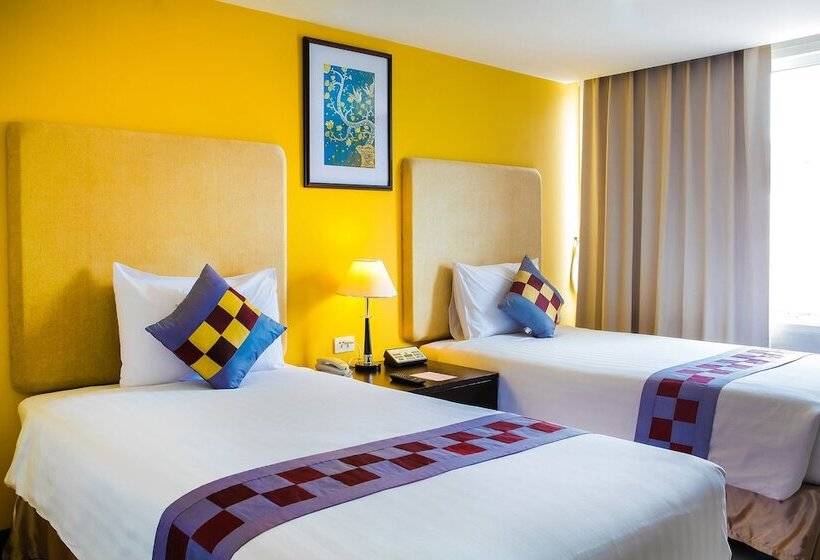 اتاق لوکس, The Patra Hotel   Rama 9