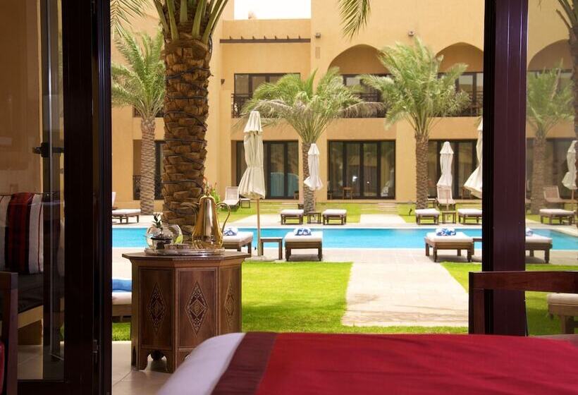 Standard Room Queen Size Bed, Tilal Liwa Desert Retreat