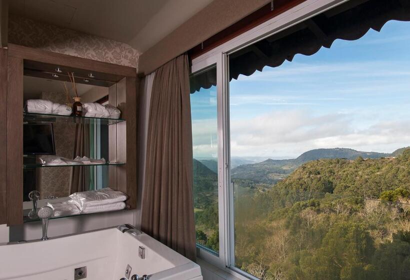 Suite z Hydromasażem, Villa Bella  & Spa Gramado