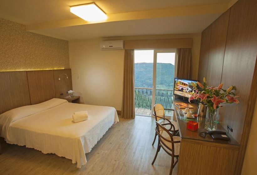 חדר דלוקס עם נוף, Villa Bella Hotel & Spa Gramado