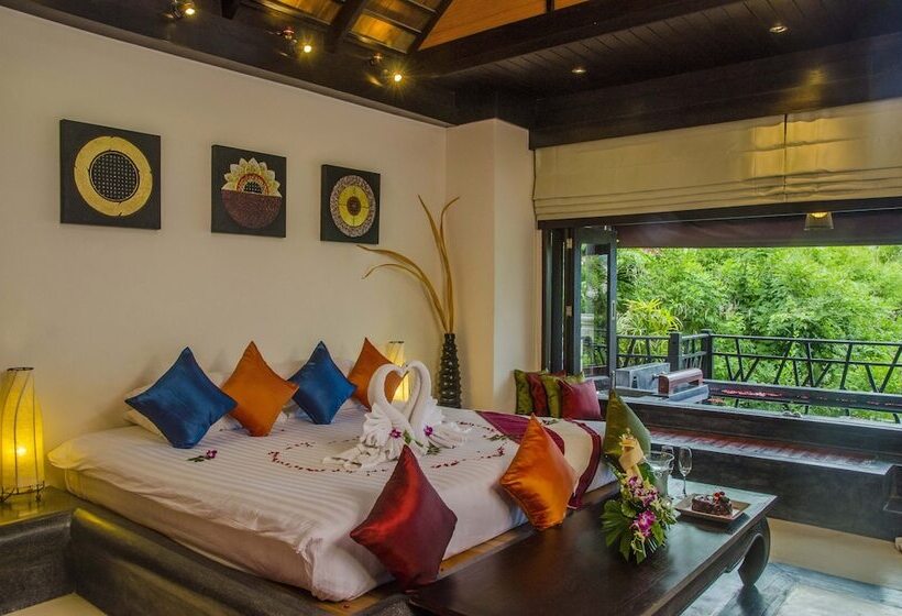 سوئیت با وان آب گرم, Kirikayan Boutique Resort   Sha Extra Plus
