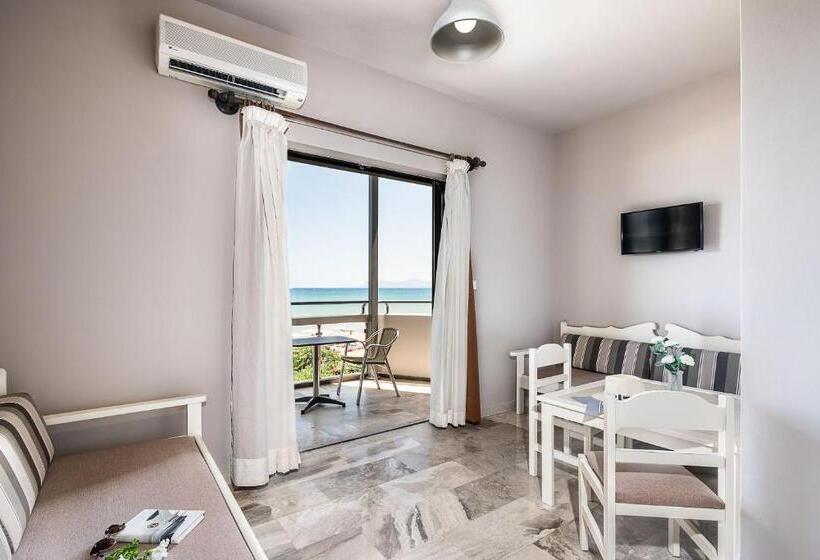 2 Bedroom Apartment, Koukouras