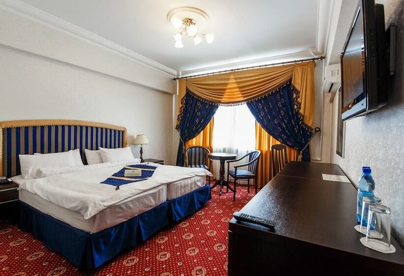 비즈니스룸, Moscow Holiday Hotel