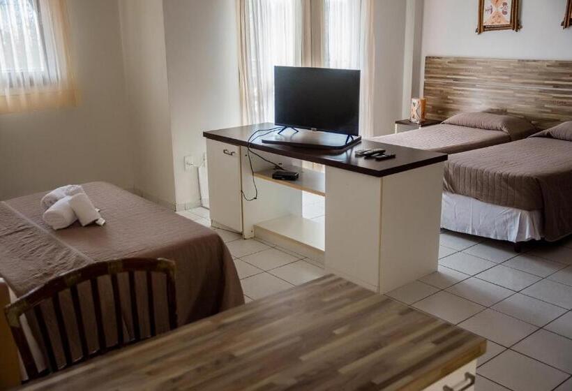 اتاق لوکس چهار تخته, Apart Hotel Serantes