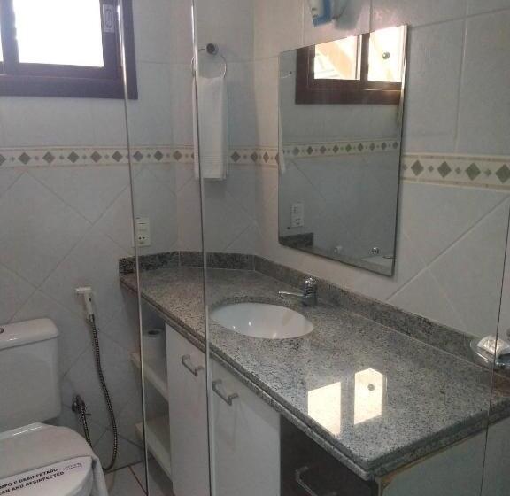 اتاق لوکس خانوادگی, Apart Hotel Serantes