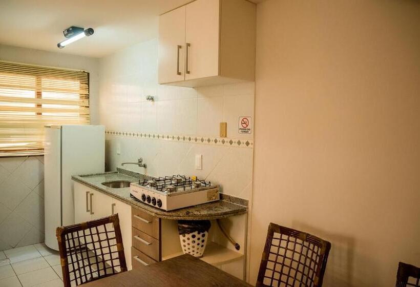 اتاق لوکس خانوادگی, Apart Hotel Serantes