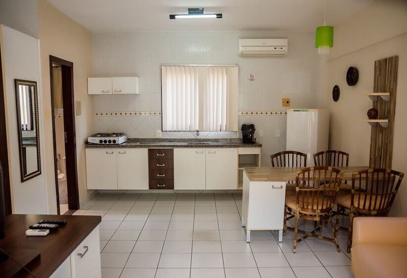اتاق لوکس, Apart Hotel Serantes