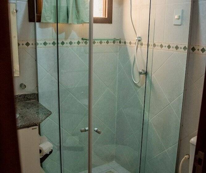 اتاق لوکس سه تخته, Apart Hotel Serantes