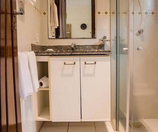 اتاق استاندارد یک نفره, Apart Hotel Serantes