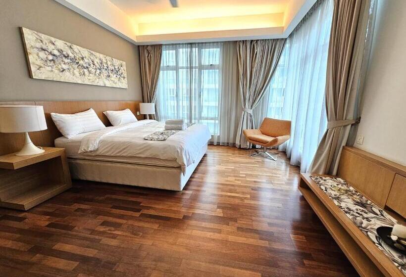 Deluxe Suite King Bed, Cormar Suites Serviced Apartment