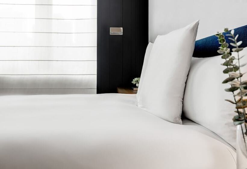 سوئیت با بالکن, Andaz 5th Avenue, By Hyatt
