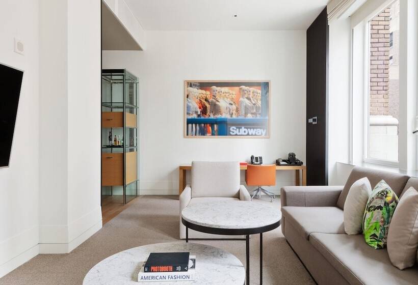 سوییت, Andaz 5th Avenue, By Hyatt