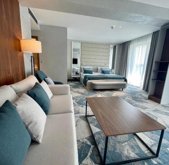 استودیو استاندارد با بالکن, Astoria Hotel All Inclusive & Private Beach