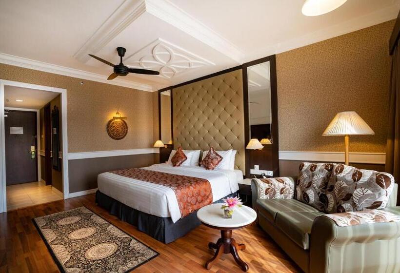 اتاق لوکس, Century Pines Resort