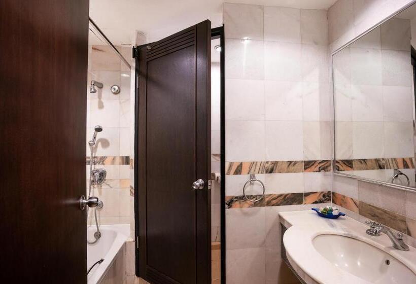اتاق استاندارد, Century Pines Resort