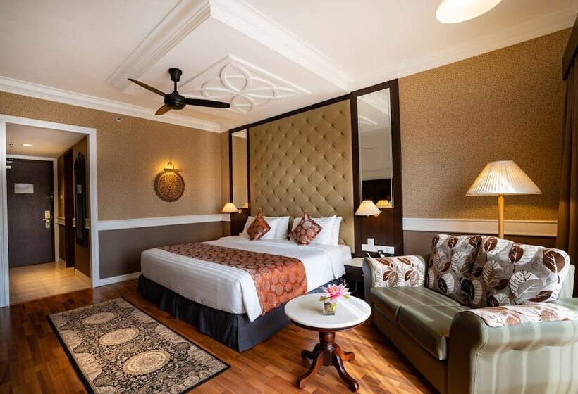 اتاق لوکس, Century Pines Resort