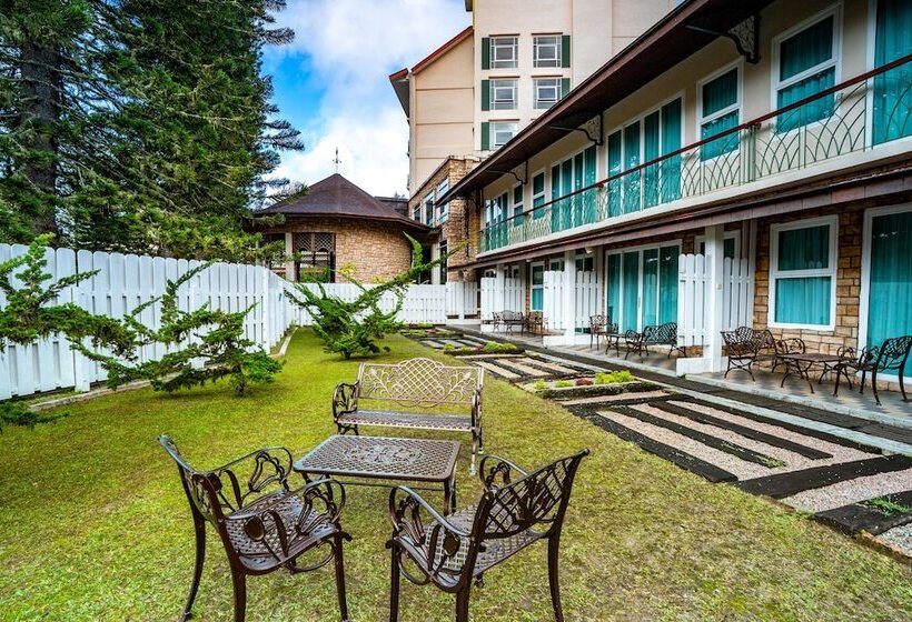 اتاق لوکس, Century Pines Resort