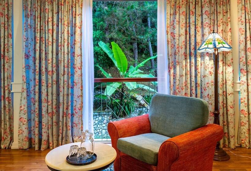 اتاق استاندارد, Century Pines Resort