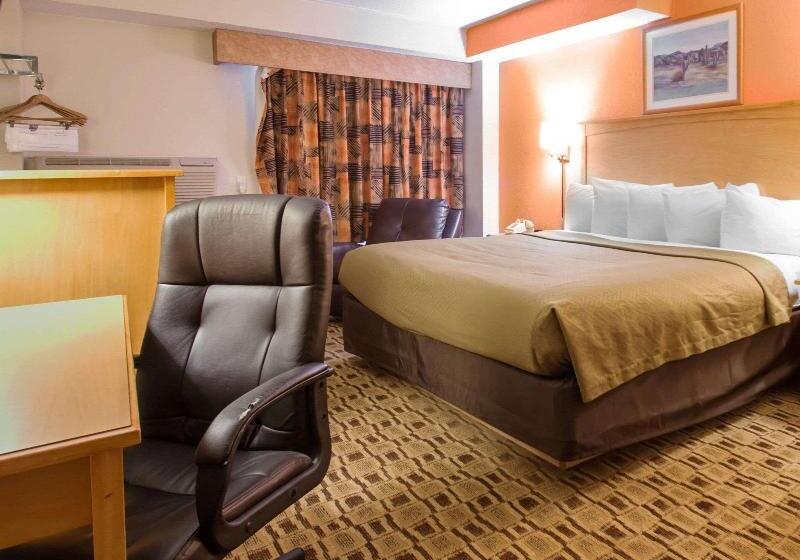 اتاق لوکس, Century Pines Resort