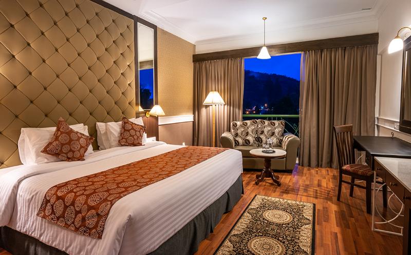 اتاق لوکس, Century Pines Resort