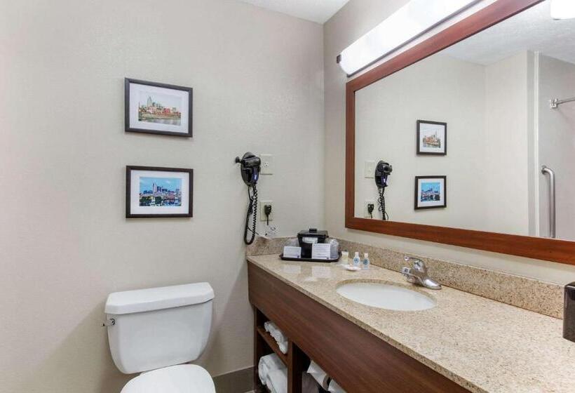 اتاق استاندارد, Comfort Suites