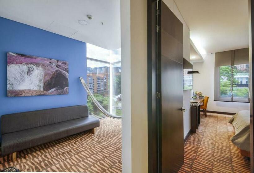 سوییت, Diez Hotel Categoría Colombia