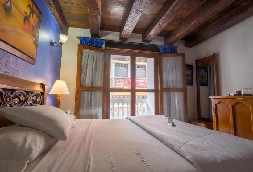 Deluxe Kamer met Balkon, Don Pedro De Heredia