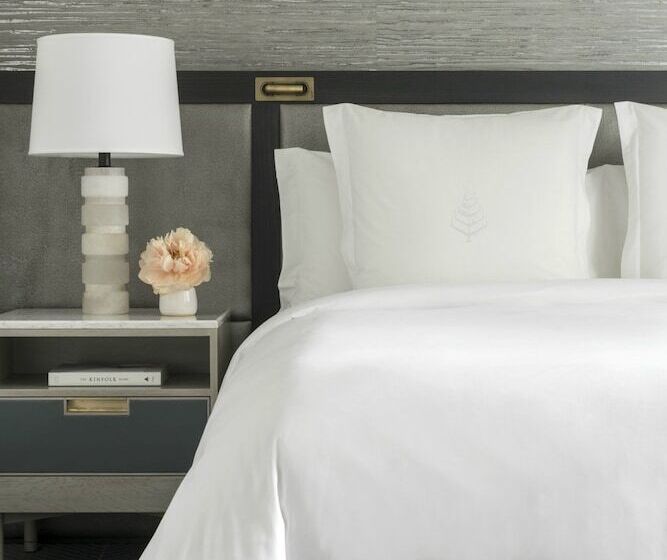 سوییت لوکس, Four Seasons Hotel San Francisco