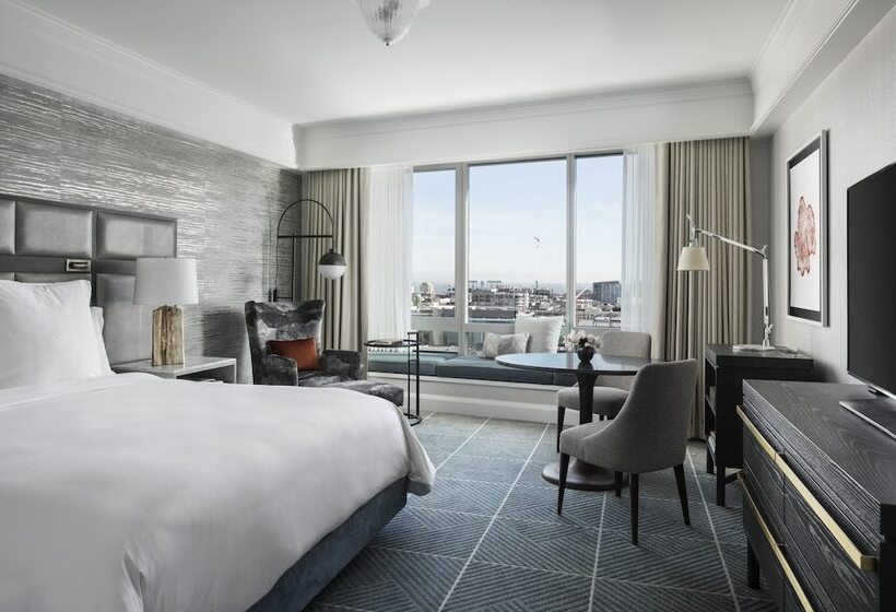 Chambre Deluxe Adaptée aux Personnes à Mobilité Réduite, Four Seasons  San Francisco