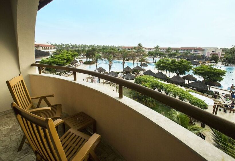 سوییت جونیور, Grand Palladium Imbassai Resort & Spa  All Inclusive