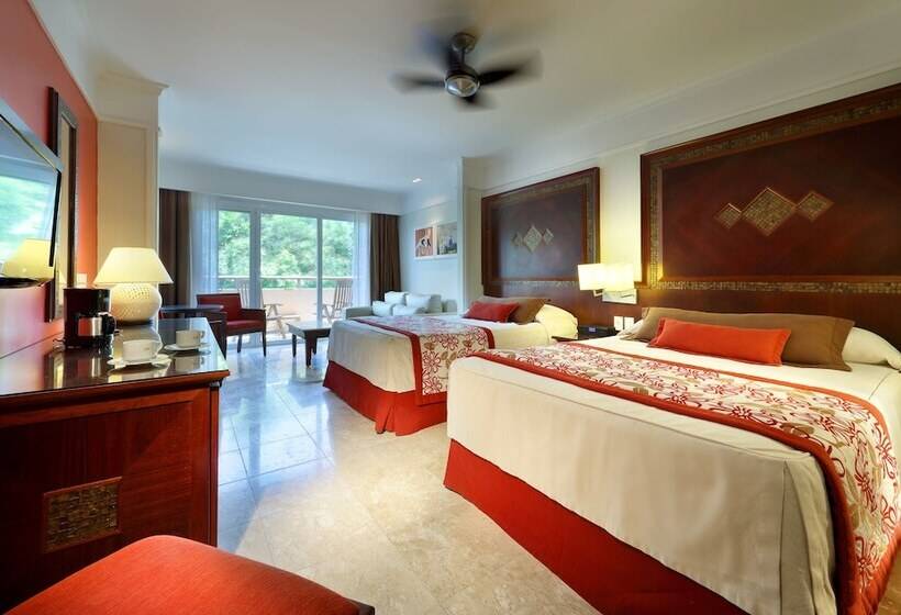 سوییت جونیور, Grand Palladium Imbassai Resort & Spa  All Inclusive