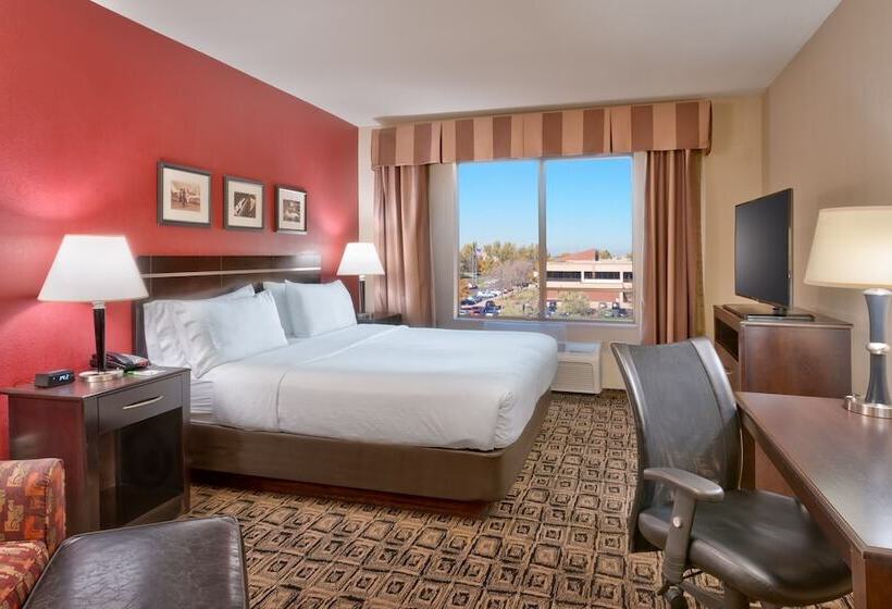 سوییت, Holiday Inn Salt Lake City  Airport West