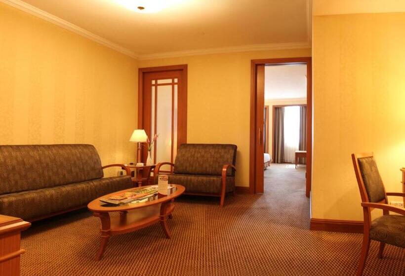 سوییت, Imperial Hotel Miri