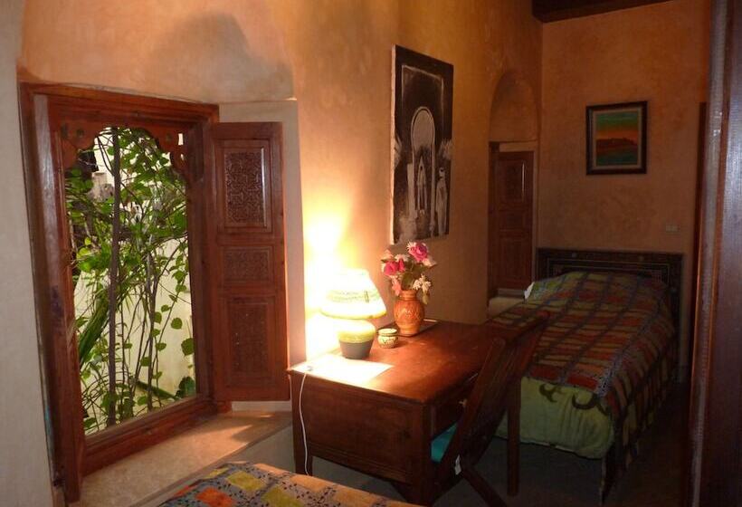 Chambre Standard, Riad Marlinea