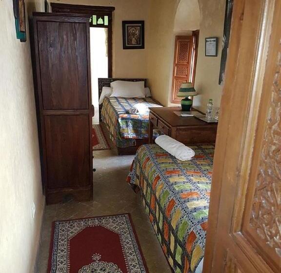 Quarto Estandar, Riad Marlinea