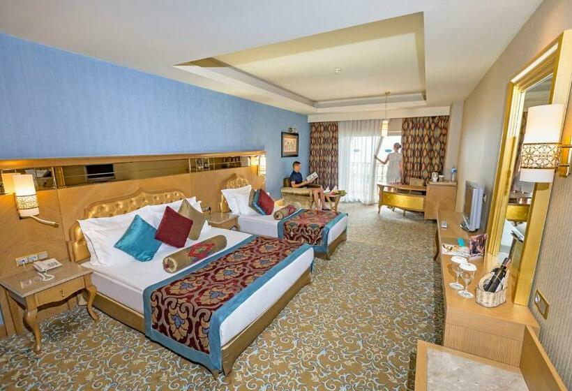 اتاق استاندارد اینتریور, Royal Holiday Palace