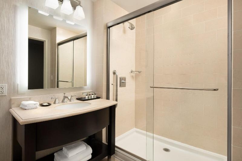 اتاق کلاب, Sheraton Garden Grove  Anaheim South