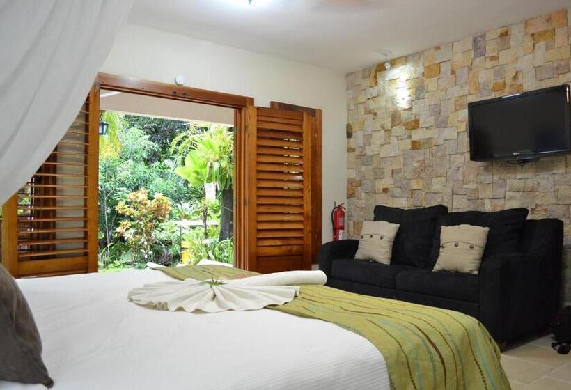 Habitación Deluxe, The Falls Resort At Manuel Antonio  Bed And Breakfast