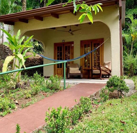 Habitación Estándar Interior, The Falls Resort At Manuel Antonio  Bed And Breakfast