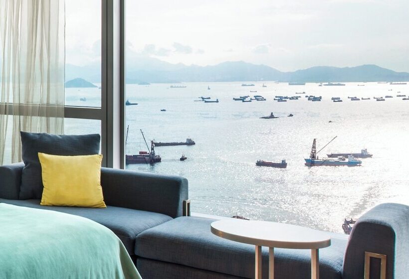 Standard Room Sea View, W Hong Kong