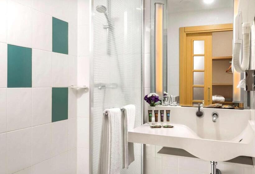 Executive Room Queen Bed, Novotel Kayseri