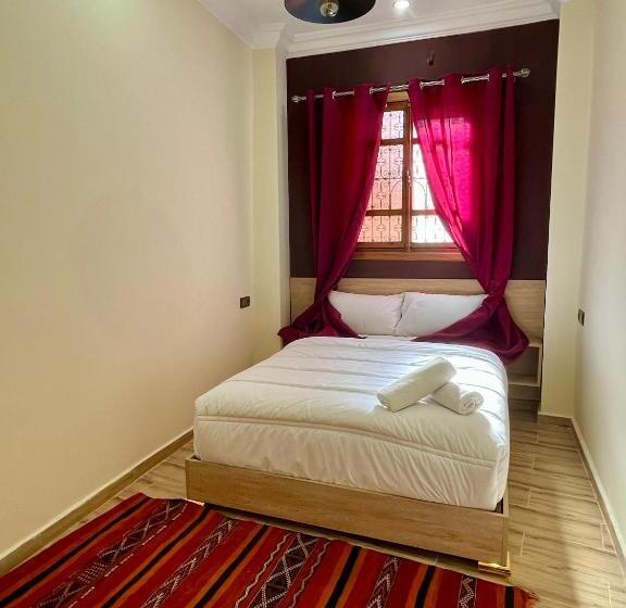 اتاق استاندارد چهار تخته, Riad Zahraa Al Ismailia