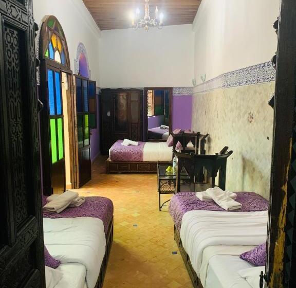 اتاق خانوادگی, Riad Zahraa Al Ismailia