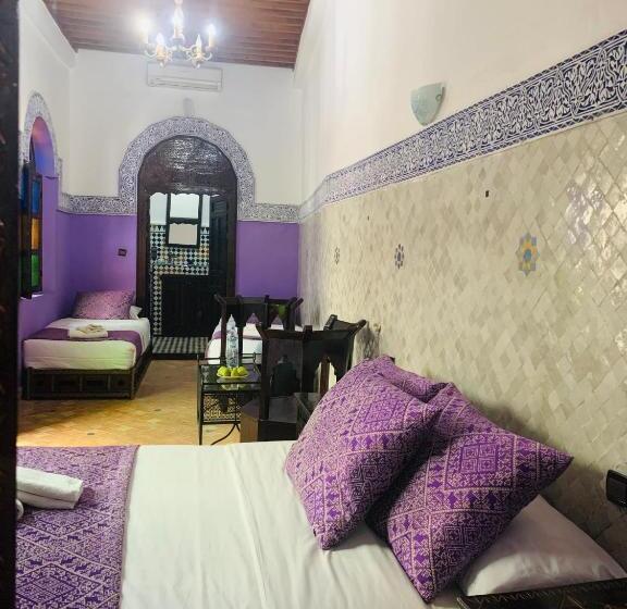 اتاق خانوادگی, Riad Zahraa Al Ismailia