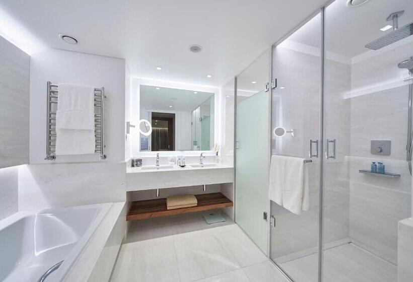 سوییت دوبلکس, Les Suites At The Cliff Bay   Portobay