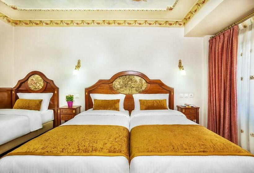 اتاق استاندارد سه نفره, Imperial Palace Classical Hotel Thessaloniki